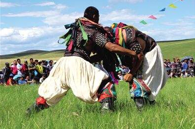 蒙古族搏克_非物质文化遗产_传统体育、游艺与杂技