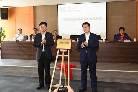 图片版权归原作者所有